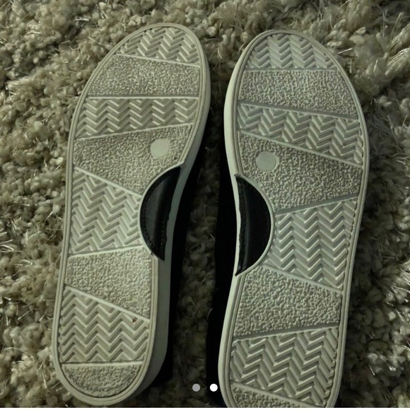 Shoes! - Picture 2 of 2